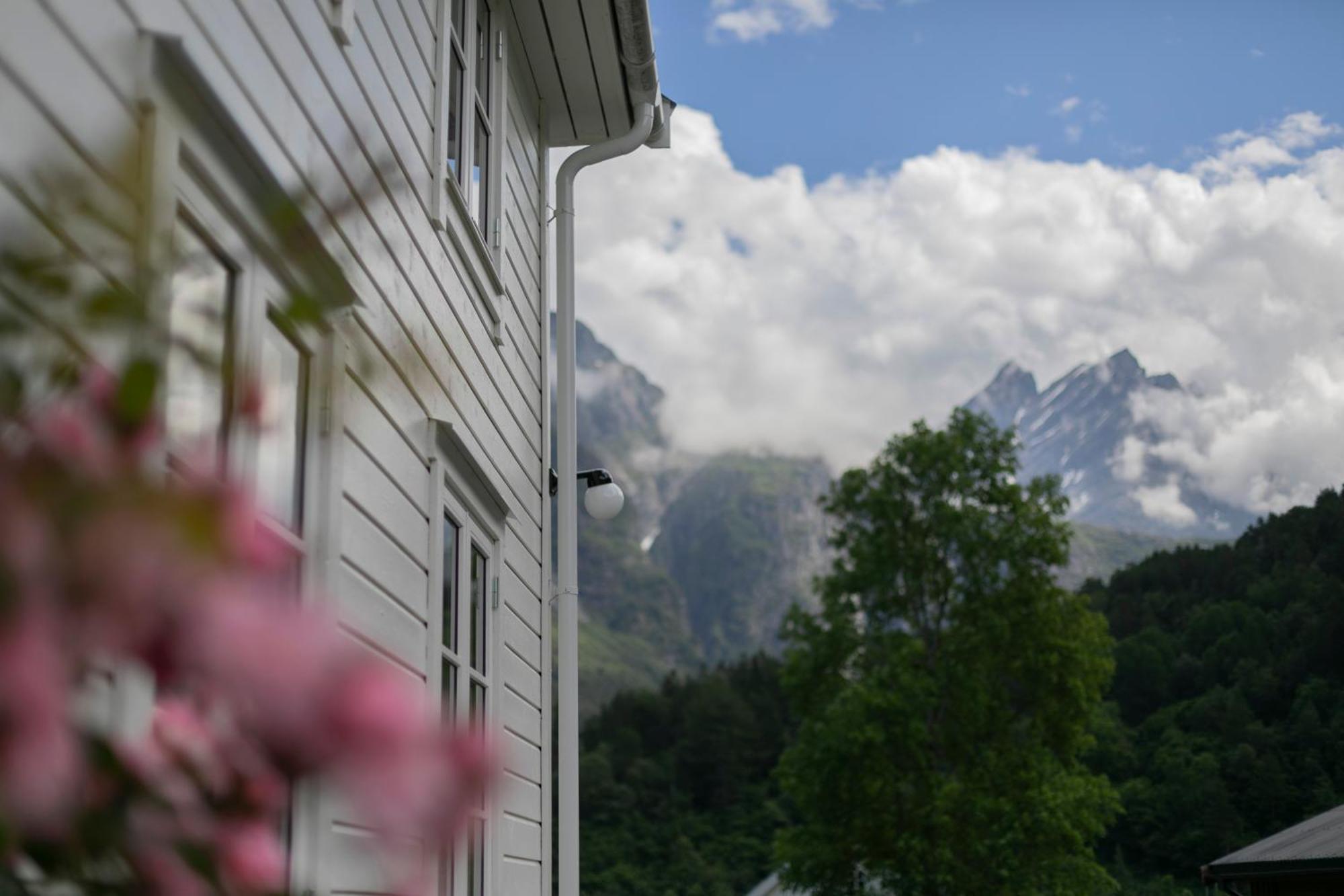 Ostigard 1810 Villa Andalsnes Exterior photo